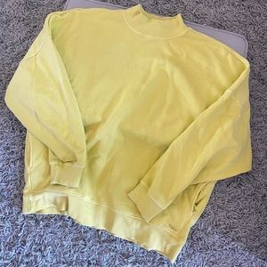 Aritzia TNA cozy fleece